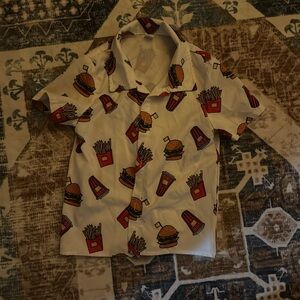 Cheeseburger shirt- size 6